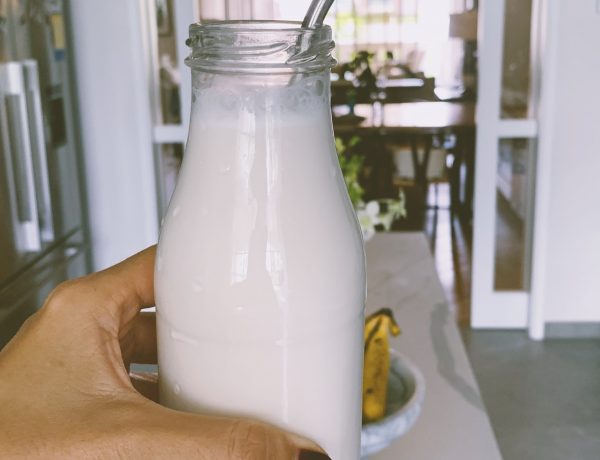 Coconut cashew milk