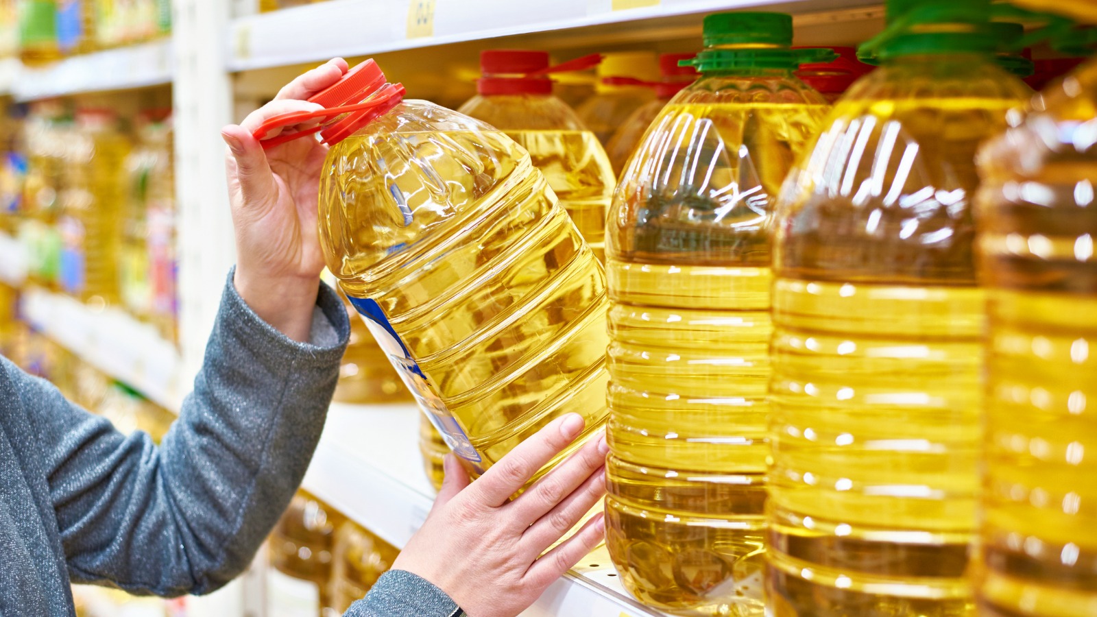 Why You Should Stay Away From Vegetable Oils | Healthy-ish & Happy