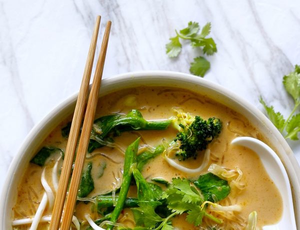 Vegetarian Thai Red Curry Noodle Soup